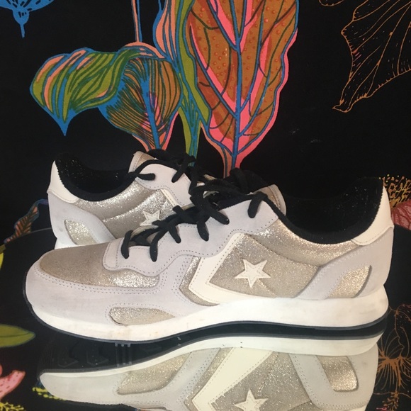 converse silver sparkle trainers